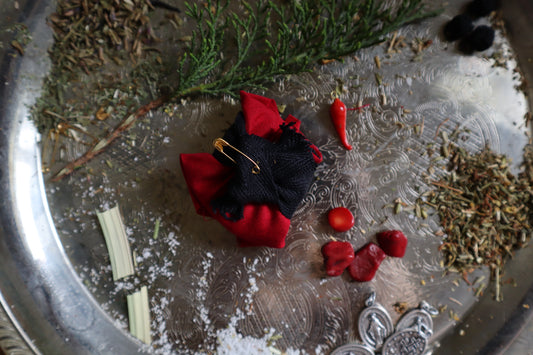 Contro il Malocchio - Apotropaic Charm Bags