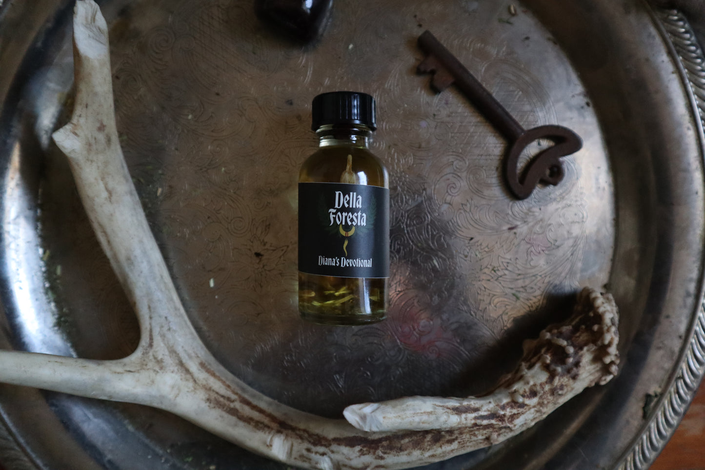 Della Foresta - Diana's Devotional Oil