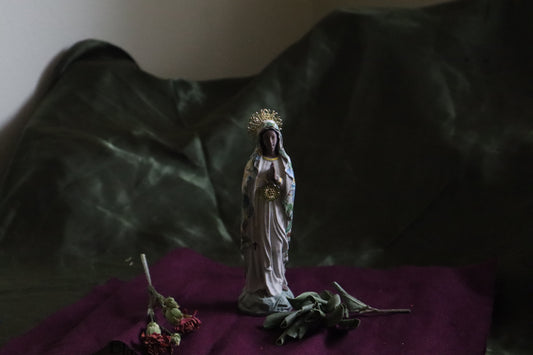 Corniolo Folk Mary Statuette